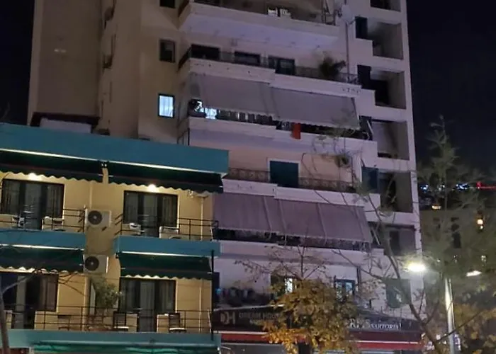 Star Lejlighed Tirana